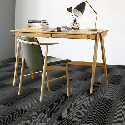 Loop Pile 50x50 Nylon Carpet Tiles Polypropylene Fiber Anti Static Level Loop Pile