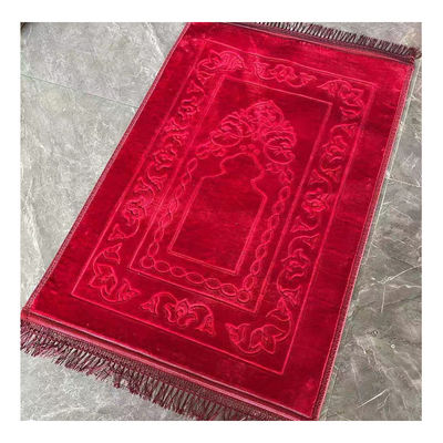 10mm Mosque Prayer Rug Color Cotton Filler With Non-Slip Backing